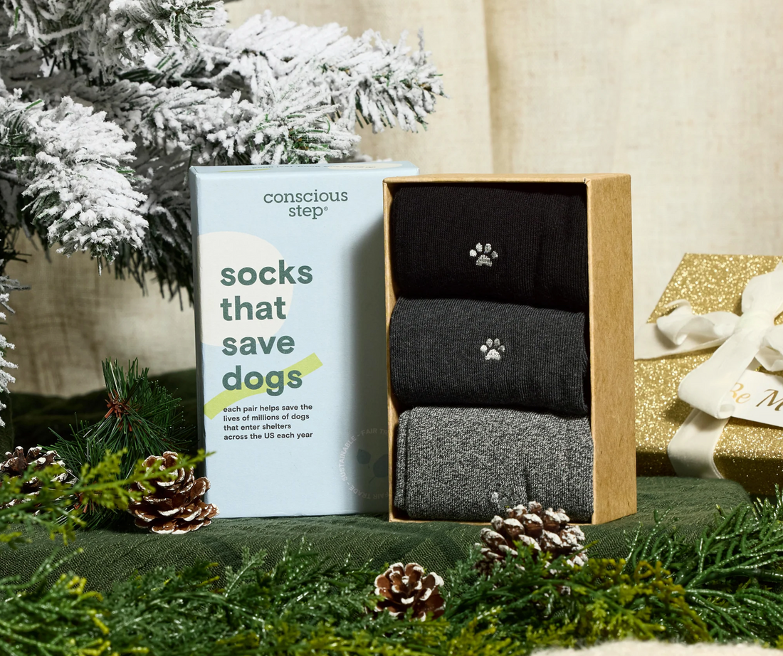 3 Pairs of Organic Socks in Gift Box that Saves Dogs Lives!
